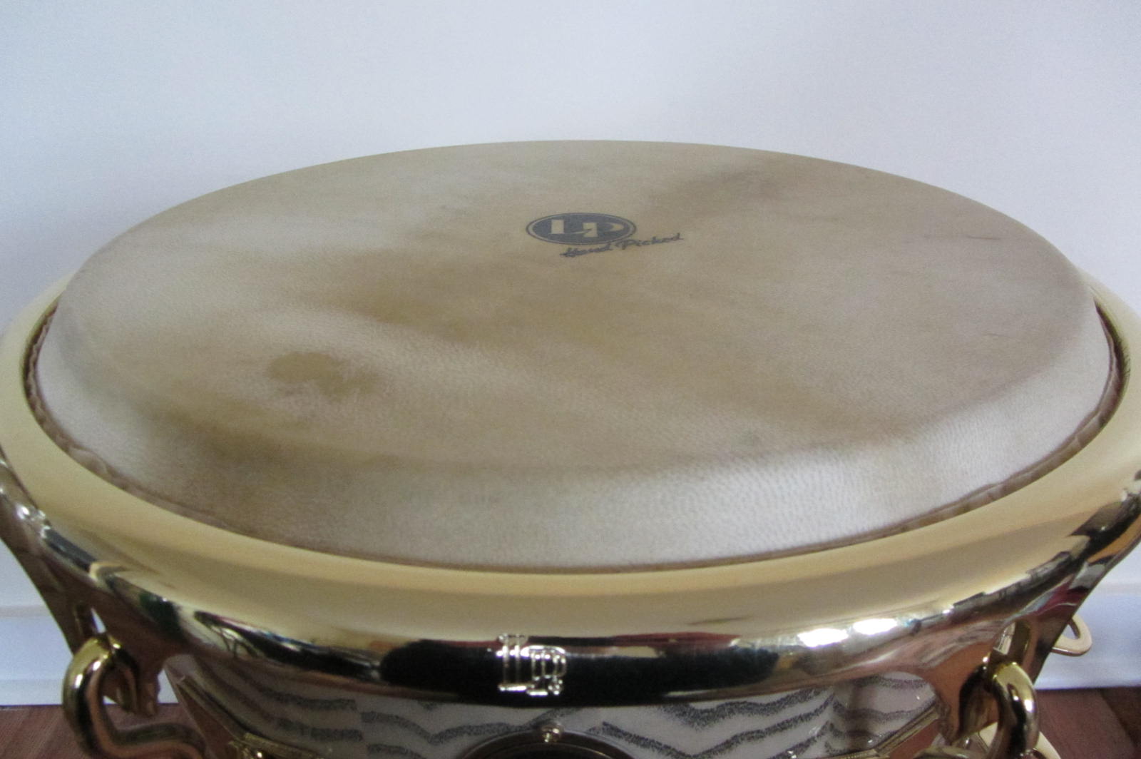 Index of /IMAGES/ARTDRUMDRUMS/LP/Djembes/LPDjembeHeads